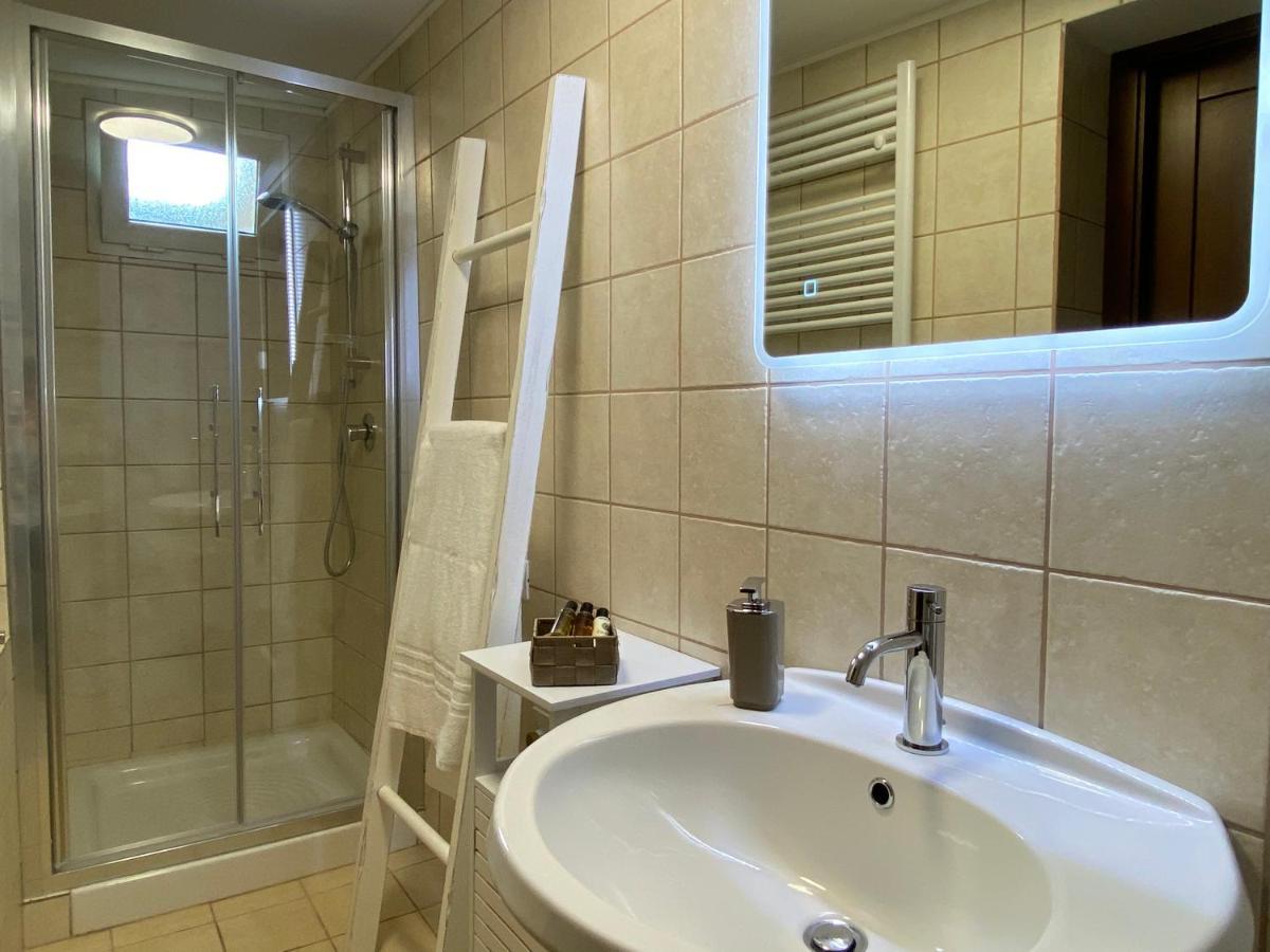 Il Barchio Loft In Un Palazzo Di Fine 800 A Jesi Apartment Exterior photo